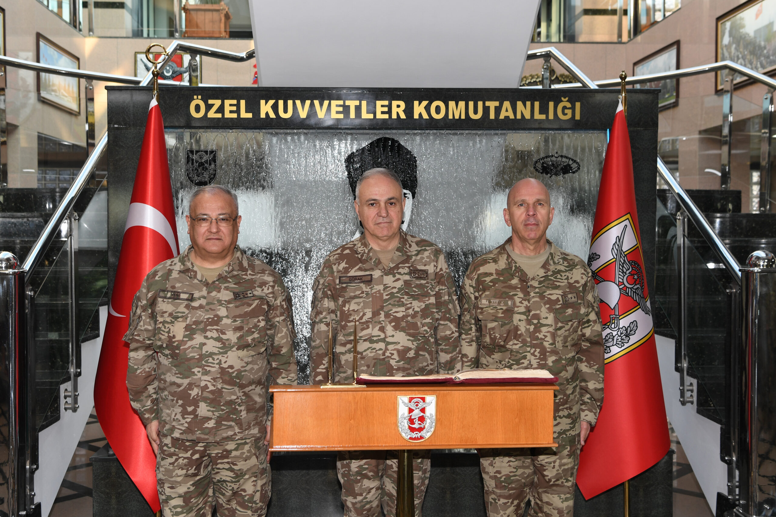 Genelkurmay Başkanı Gürak, şehit aileleri, gaziler ve gazi aileleri ile iftar yaptı