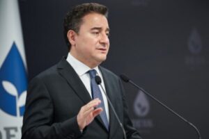 Babacan: Hayat pahalılığına bakıyorsunuz, her şey yokuş aşağı gidiyor