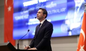 Bakan Bayraktar, Uluslararası Sıfır Atık Günü kapsamında çocuklarla buluştu – Gündem
