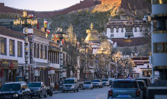 Çin’den “Yeni Dönemde Xizang’daki İnsan Hakları” başlıklı Beyaz Kitap – Dünya