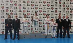 Genç karateci Hiranur Erbaşı, Balkan ikincisi oldu – Spor