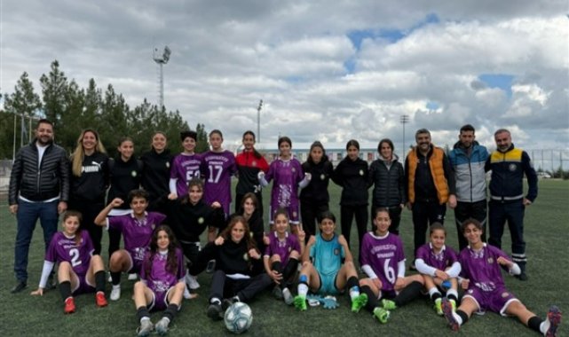 Kadın Futbol Takımı Play-Off’u garantiledi – Spor