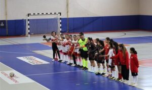 Karaman’da Okul Sporları Yıldızlar Futsal Yarı Final müsabakaları başladı – Spor