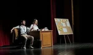 RTEÜ’de “Ölü Tanıklar” oyunu sahnelendi – Kültür-Sanat