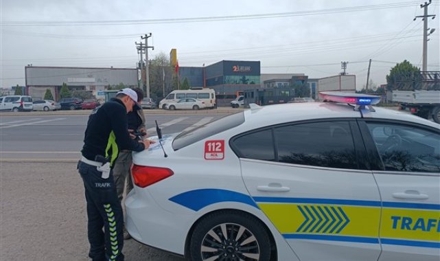 Sakarya’da 32 araç sürücüsüne cezai işlem uygulandı – Gündem