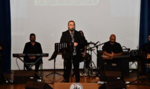 Tasavvuf müziği sanatçısı Mustafa Cihat, Osmaniye’de konser verdi – Kültür-Sanat