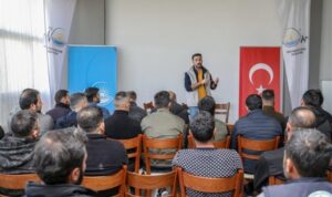 Van Büyükşehir ekipler sokak hayvanları konusunda bilgilendirildi – Yaşam