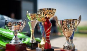 Yüksekova Spor Kulübü şampiyonluk kupasını aldı – Spor