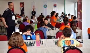 485. Uluslararası Manisa Mesir Festivali kapsamında satranç turnuvası düzenlendi – Spor