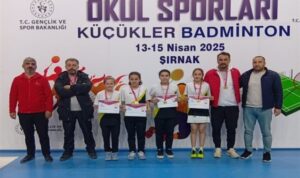 Badminton grup müsabakalarında Gültepe Ortaokulu, şampiyonluk elde etti – Spor