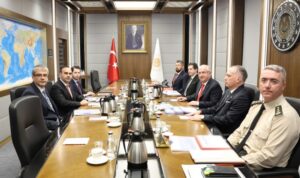 Bakan Güler, Sanayi ve Teknoloji Bakanı Kacır ile bir araya geldi