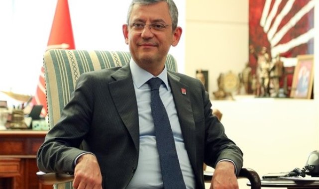 CHP Genel Başkanı Özel: Türkiye bir avuç cuntacıdan büyüktür – Gündem
