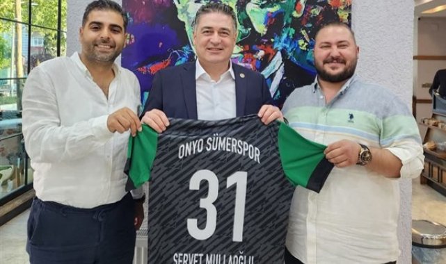 CHP’li Mullaoğlu’na Onyo Sümerspor forması hediye edildi – Spor