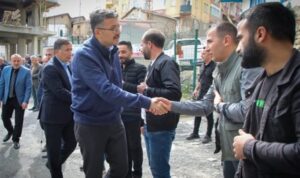 Hakkari Valisi Çelik’ten taziye ziyareti – Gündem