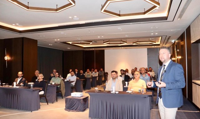HRÜ Hastanesi’nde sanal kalp anjiyografisi toplantısı düzenlendi – Yaşam