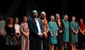 “İntiharın Genel Provası” prömiyerini yaptı – Kültür-Sanat