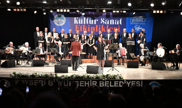 Kayseri’de Kent Korosu Türk Sanat Müziği Konseri gerçekleştirildi – Kültür-Sanat