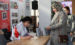 Osmangazi Belediyesi, yazar Ayşen Işık’ı ağırladı – Kültür-Sanat