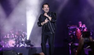 Uluslararası Manisa Mesir Macunu Festivali’nde Kenan Doğulu konseri – Kültür-Sanat