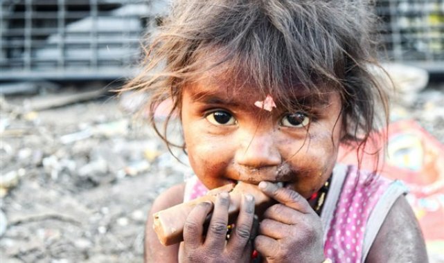 UNRWA: Gazze’de aileler bozulmuş gıdaları yemek zorunda kalıyor – Dünya