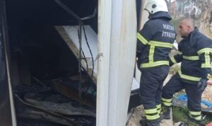 Yayladağı Tutlubahçe Konteyner Kenti’nde yangın çıktı – Yaşam