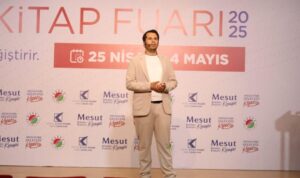 Yazar Mustafa Sekban: Dijital bağımlılıklar odaklanmayı engelliyor – Yaşam