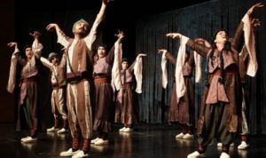 10. Amed Tiyatro Festivali’nde Şaneşîn Performans’ın Ji Kela Dimdime oyunu sahnelendi – Kültür-Sanat
