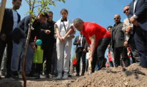 19 Mayıs’ta 1919 fidan toprakla buluştu – Yaşam