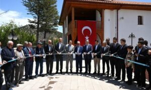 Altay: Tarihe not düşen bir yapıyı restore etmekten ne kadar gurur duysak azdır