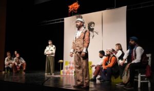 Amed Tiyatro Festivali’nde “Bekoye Ewan” oyunu sahnelendi – Kültür-Sanat