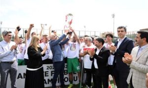 Ampute futbol takımı şampiyonluk kupasını aldı – Spor
