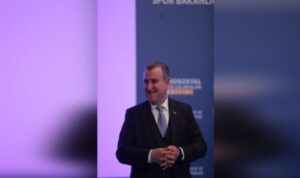 Bakan Bak’tan Fomget için tebrik mesajı – Gündem