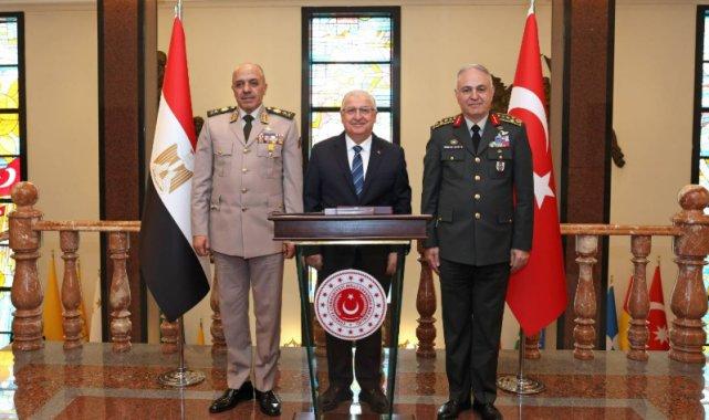Bakan Güler, Mısır Genelkurmay Başkanı Korgeneral Khalifa’yı kabul etti – Gündem