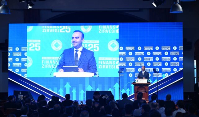 Bakan Kacır, Boğaziçi Üniversitesi Finans Zirvesi’ne katıldı – Gündem