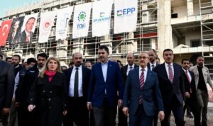 Bakan Kurum, Malatya’da incelemelerde bulundu – Gündem