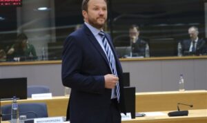 Bakan Tsahkna: Estonya 2025 Dünya Basın Özgürlüğü Endeksi’nde 2. sırada yer aldı – Dünya
