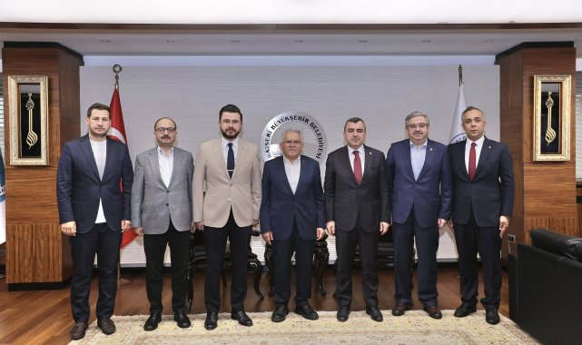 Başkan Büyükkılıç, AK Parti heyetini ağırladı – Gündem