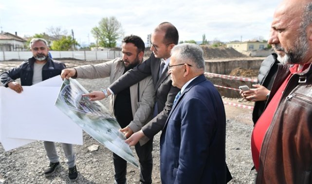 Başkan Büyükkılıç’tan Argıncık’ta kentsel dönüşüm çalışmalarını inceledi – Gündem