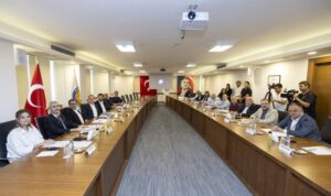 Başkan Seçer, Tarsus Ticaret ve Sanayi Odası Yüksek İstişare Kurulu Toplantısı’na katıldı – Yaşam