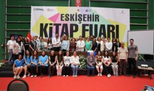 Başkan Ünlüce’den Kitap Fuarına ziyaret – Yaşam
