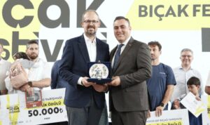 Bıçak ustaları Bursa’da ödüllendirildi – Yaşam