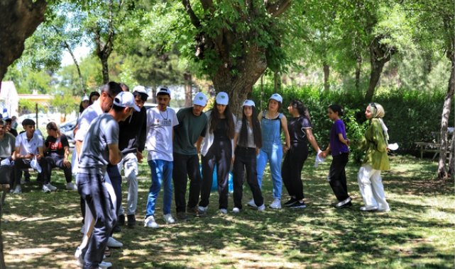 Bilgi Akademi ve Sanat Atölyesi öğrencileri piknikte bir araya geldi