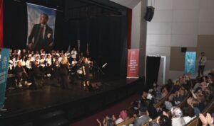 Bizim Ev’den Yeşilçam şarkıları konseri – Kültür-Sanat