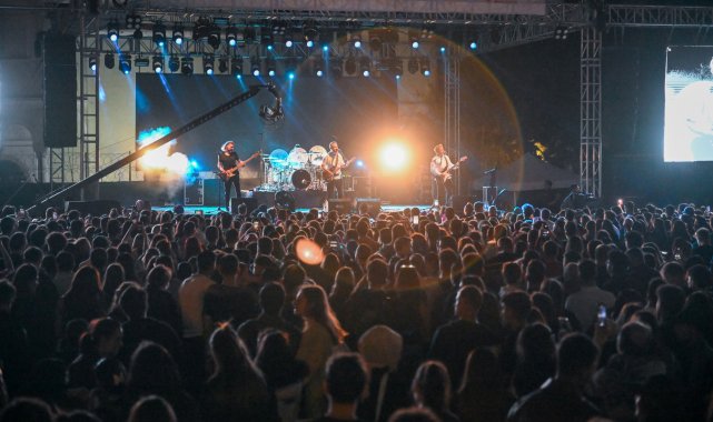 Bornova Belediyesi’nin düzenlediği Gençlik Festivali sona erdi – Yaşam