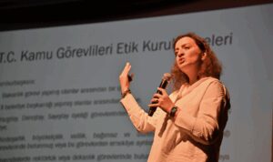 Büyükşehirden 'Kamusal Alanda Etik' eğitimi