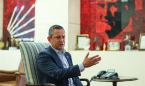 CHP Genel Başkanı Özel: Atılan yumruk bize değmez, mücadele azmimizi artırır – Gündem