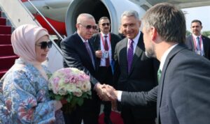 Cumhurbaşkanı Erdoğan, Budapeşte'ye ulaştı