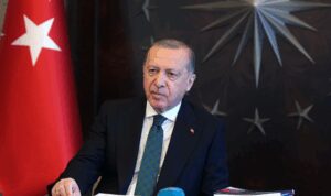 Cumhurbaşkanı Erdoğan’dan CHP Genel Başkanı Özel’e geçmiş olsun telefonu – Gündem