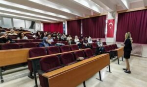 Dicle Üniversitesi’nde “TÜBİTAK 2209 Proje Yazma Eğitimi” gerçekleştirildi – Yaşam