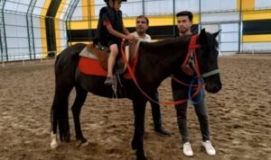 Dicle Üniversitesi’nden “Minik Yürekler At Sırtında” etkinliği – Yaşam